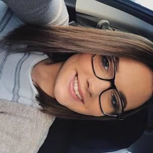 Meet your Posher, Makayla